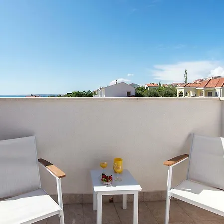Cape Deluxe Apartmán Rtina