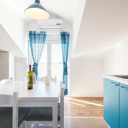 Cape Deluxe Apartmán Rtina