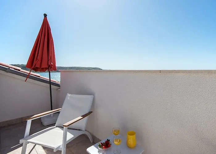 Διαμέρισμα Cape Deluxe Rtina